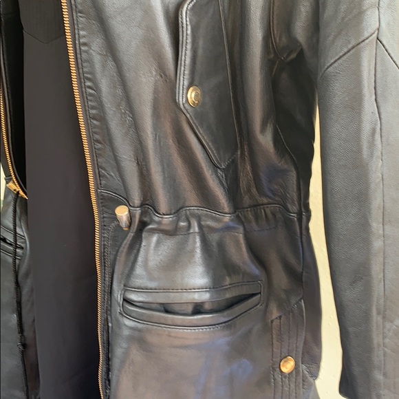 Hooded Leather Jacket 🧥 - Picture 4 of 10